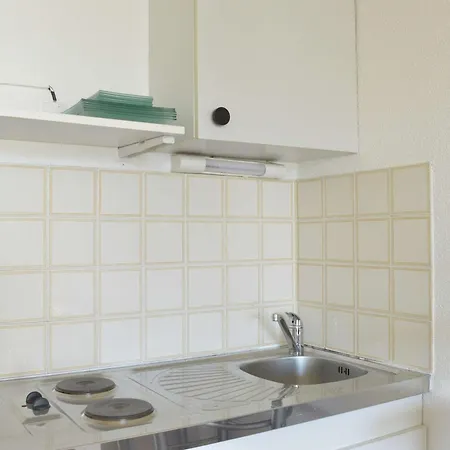 Апартаменты Studio Lumineux Avec Terrasse A Cap D'Agde - Fr-1-249-352 Агд