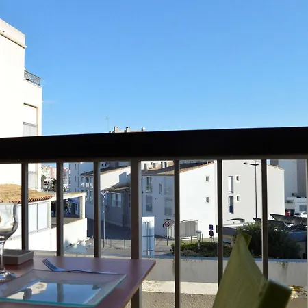 Studio Lumineux Avec Terrasse A Cap D'Agde - Fr-1-249-352 *